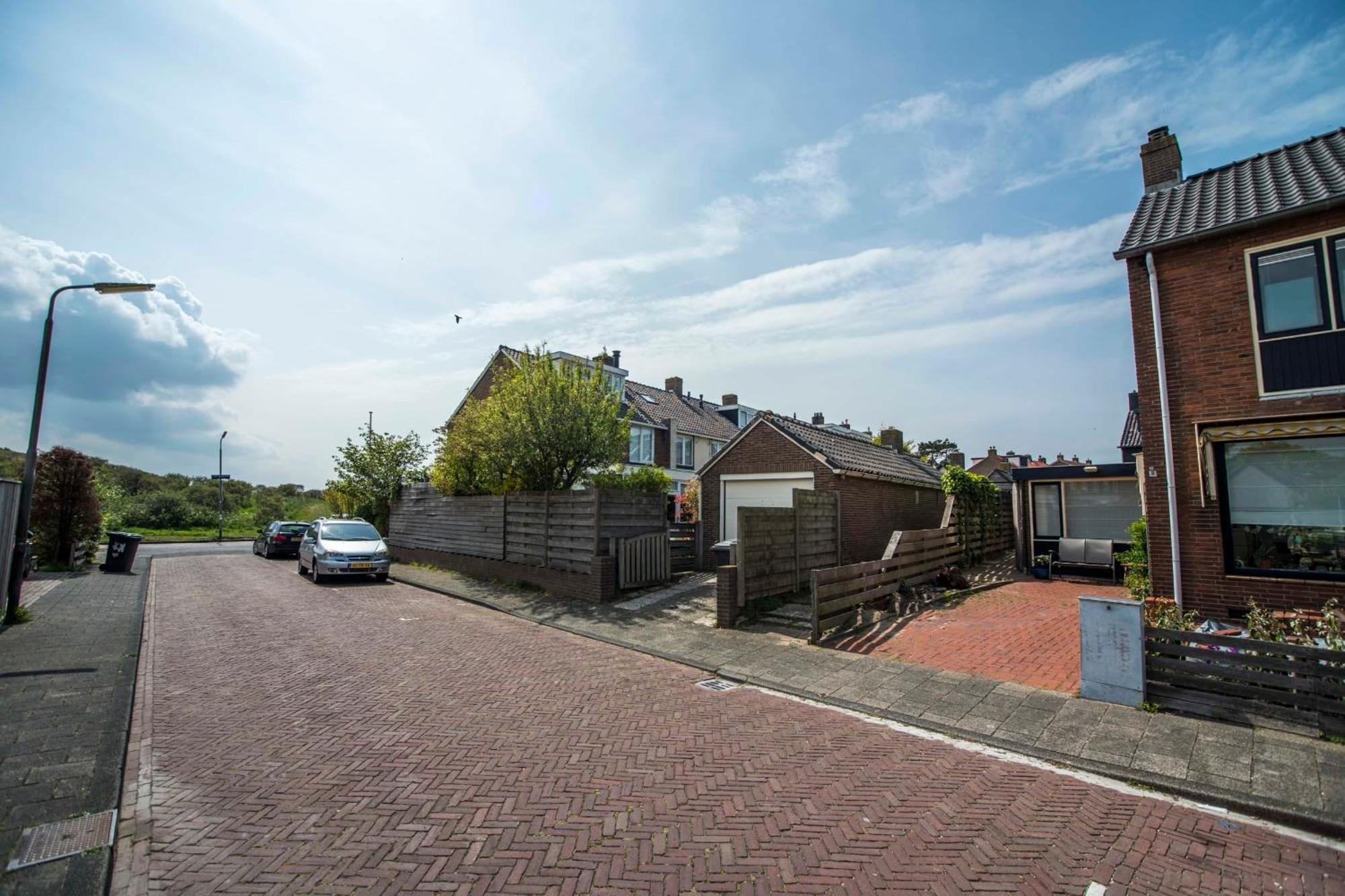 Apartment 4 U With Private Parking
